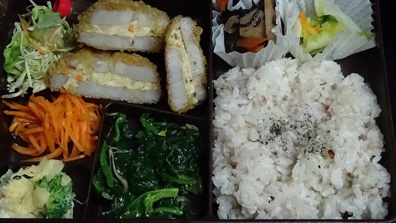 れんこんの豆腐はさみフライ弁当