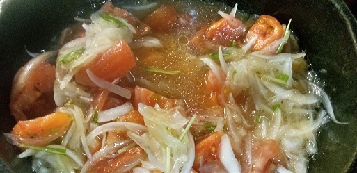 トマトサラダ