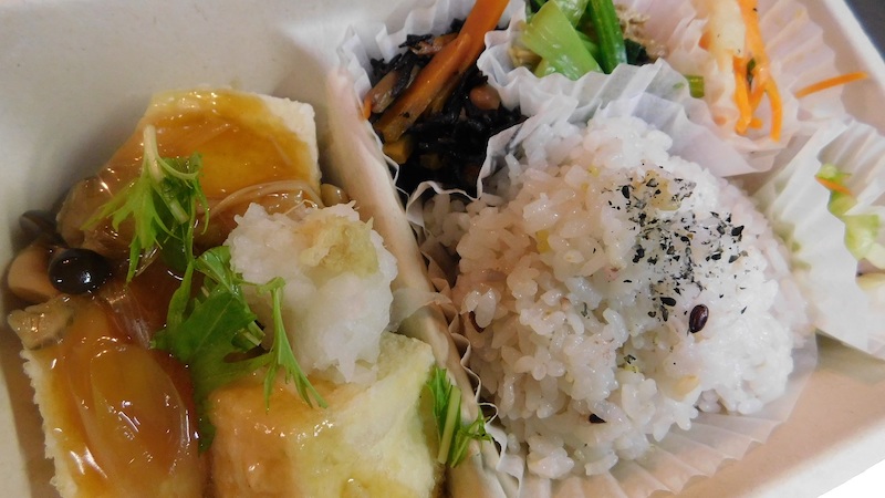 揚げ出し豆腐の野菜あんかけ弁当