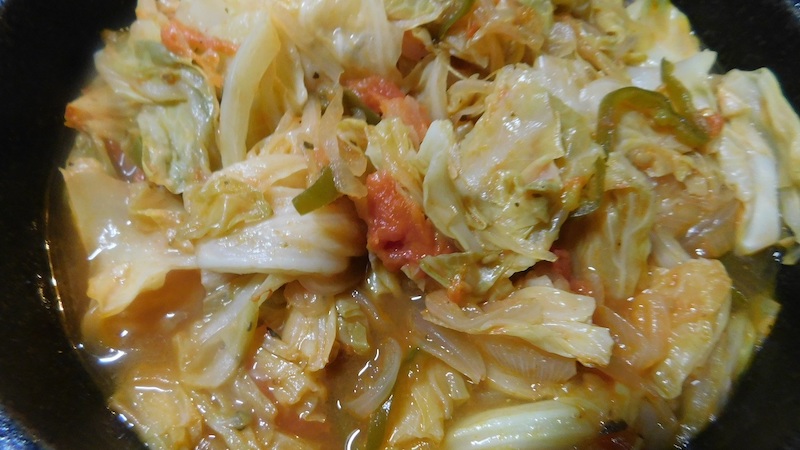 キャベツのトマト炒め