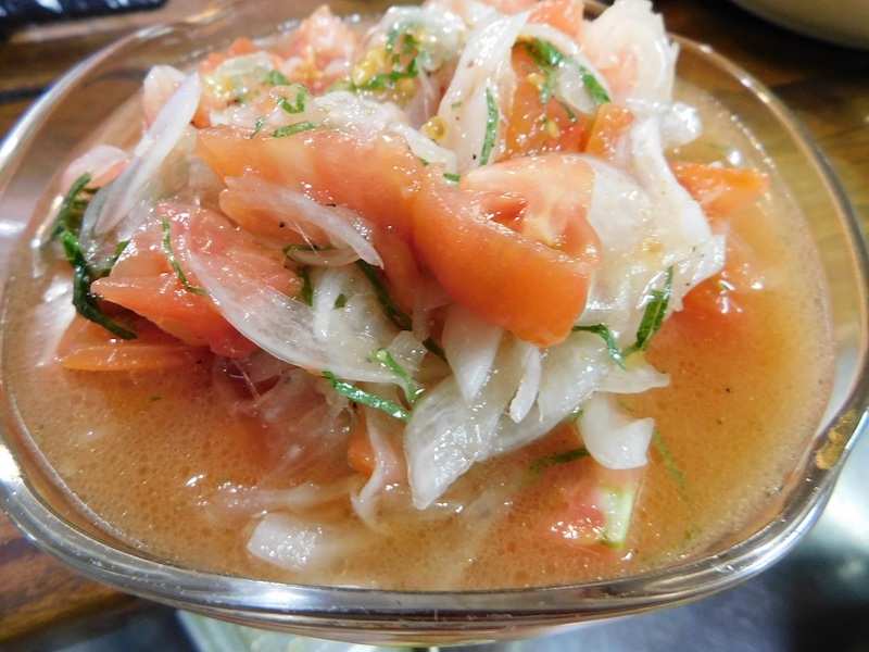トマトのバジルサラダ