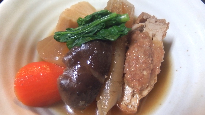 肉詰め厚揚げと野菜の煮物