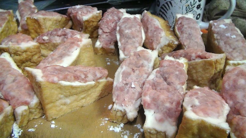 肉詰め厚揚げと野菜の煮物